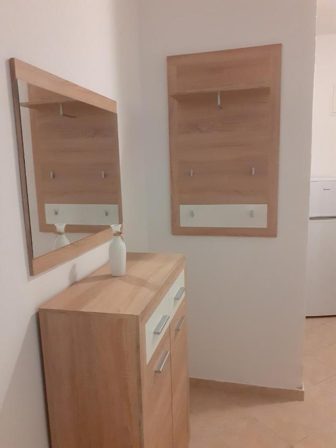 Apartment Lopar 9 Екстер'єр фото